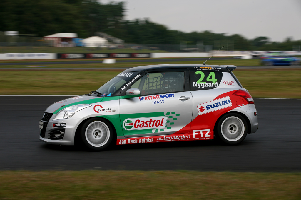 Tommy Nygaard i Suzuki Swift.
(Foto: Motorsporten.dk)
